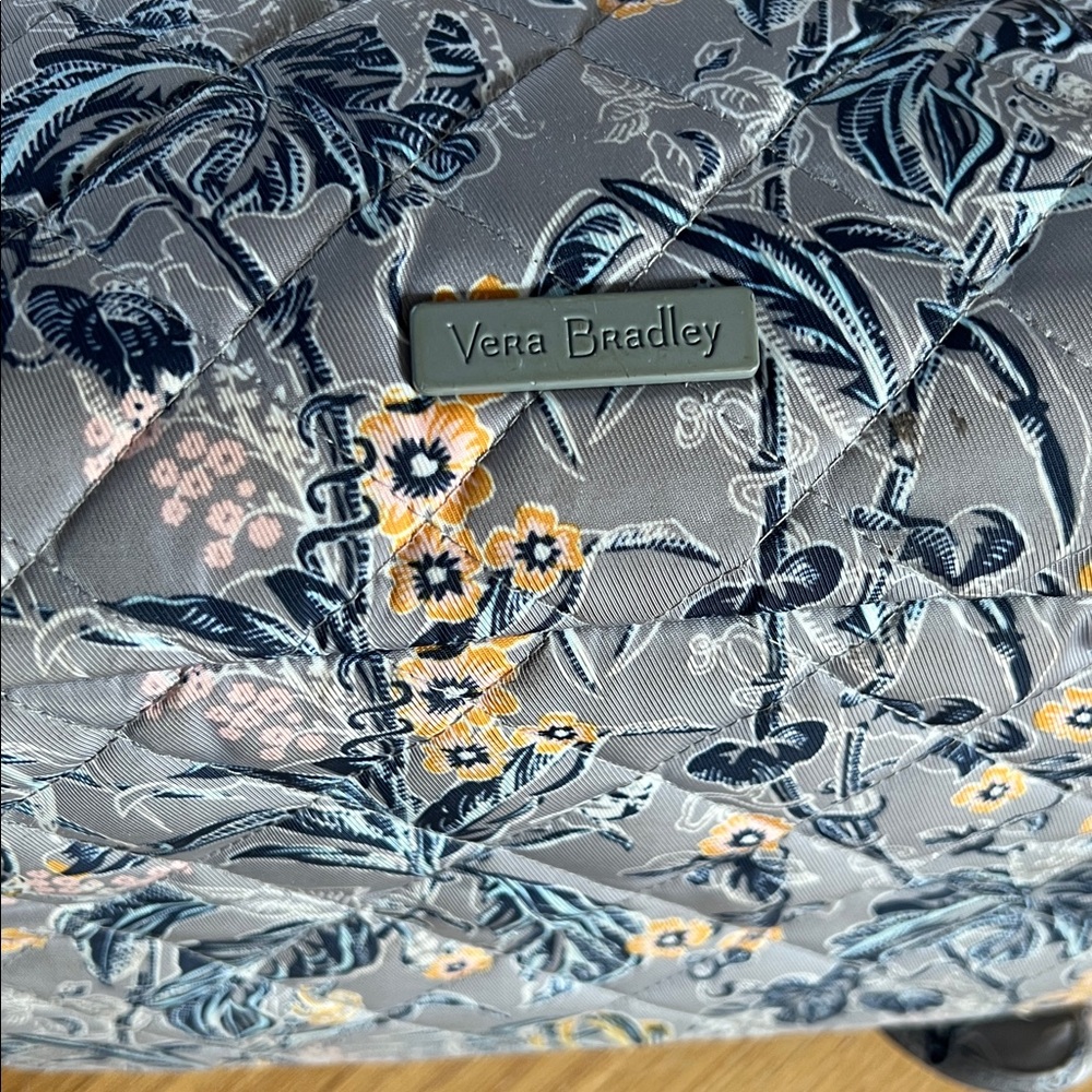 Vera Bradley quilted Campus Backpack laptop gray floral - Picture 8 of 10